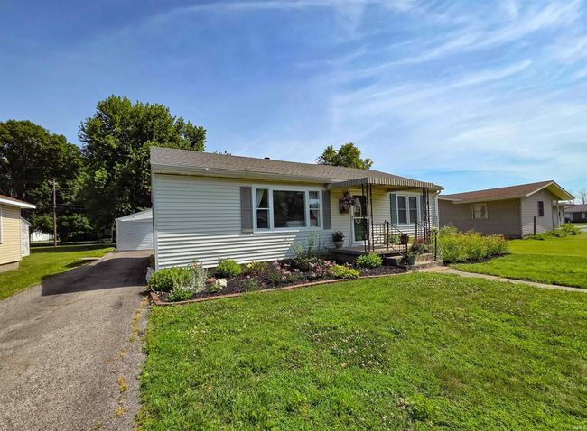 603 E 1 St St, House other with 2 bedrooms, 2 bathrooms and null parking in Fowler IN | Image 4