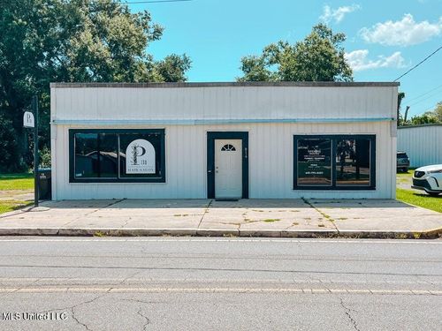 914 Mill Street, Lucedale, MS, 39452 | Card Image