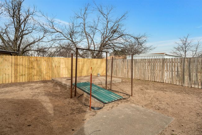 411 N 5 Th Ave, House other with 3 bedrooms, 2 bathrooms and null parking in Munday TX | Image 30