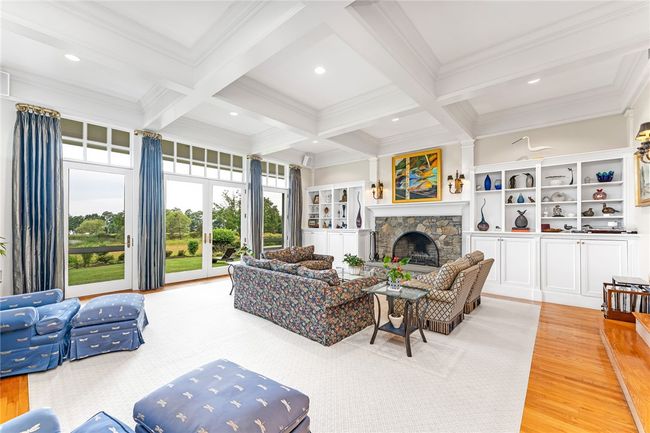 15 Courageous Cir, House other with 5 bedrooms, 5 bathrooms and 3 parking in Bristol RI | Image 9