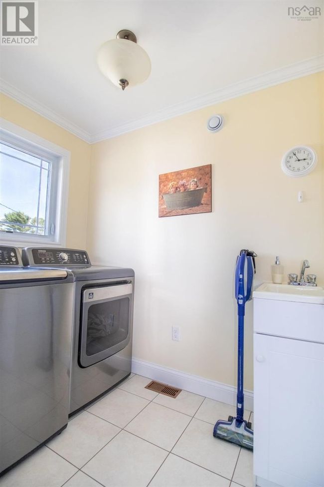 2560 Hillside Rd, House other with 4 bedrooms, 3 bathrooms and null parking in Marion Bridge NS | Image 17