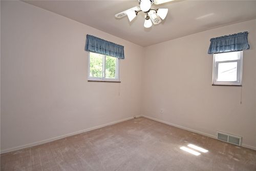 801 Highview Rd, Baldwin Twp, PA, 15234 | Card Image
