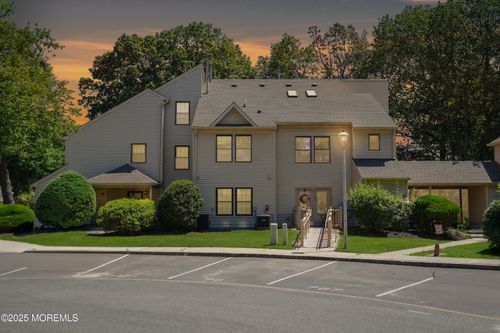 202 Owls Nest Ct, Jackson, NJ, 08527-4005 | Card Image