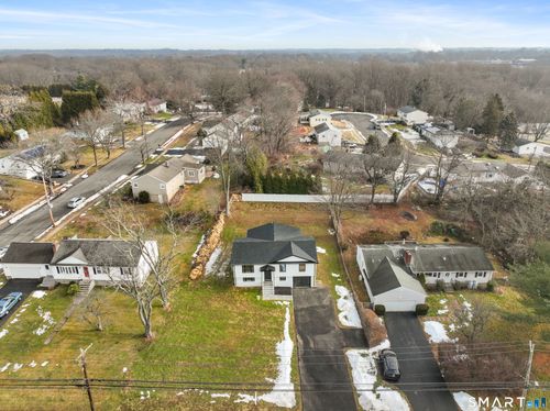 2322 Nichols Ave, Stratford, CT, 06614-1717 | Card Image