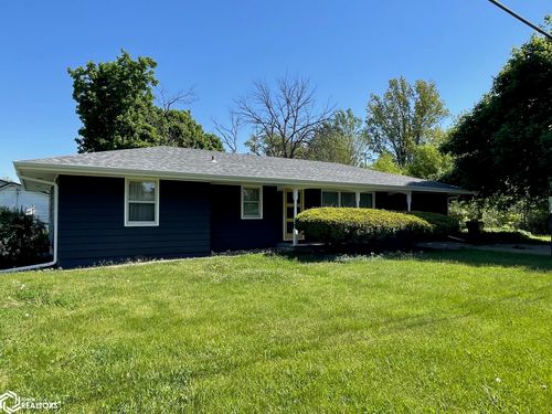 711 12th Avenue, Grinnell, IA, 50112 | Card Image