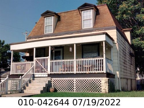 221 Dakota Ave, Columbus, OH, 43223-1525 | Card Image