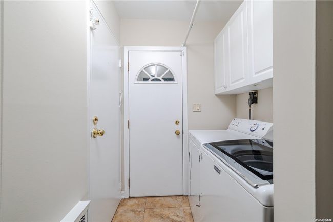 2781 Bayview Ave, House other with 4 bedrooms, 2 bathrooms and null parking in Wantagh NY | Image 12