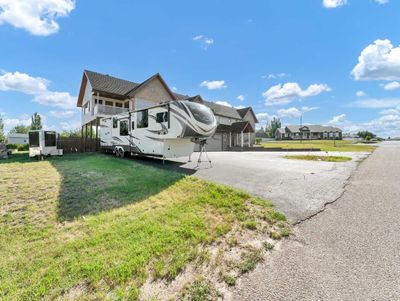 770 Eagleridge Dr, House detached with 4 bedrooms, 3 bathrooms and 14 parking in Dunmore AB | Image 3