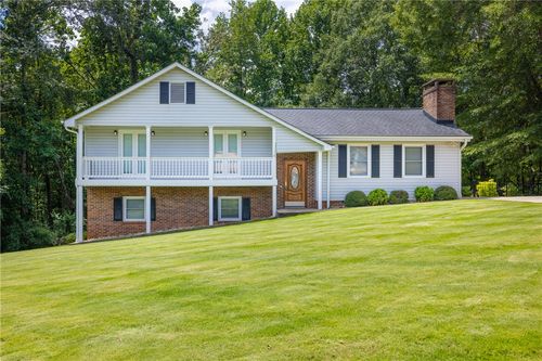 404 S Old Mill Rd, Seneca, SC, 29678-1133 | Card Image