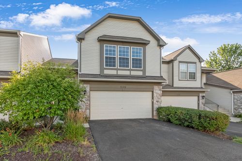 3124 Ollerton Ave, Aurora, IL, 60502-6548 | Card Image