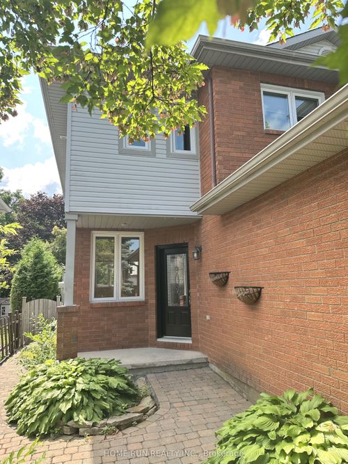 111 Blackdome Cres, Kanata, ON, K2T1B1 | Card Image