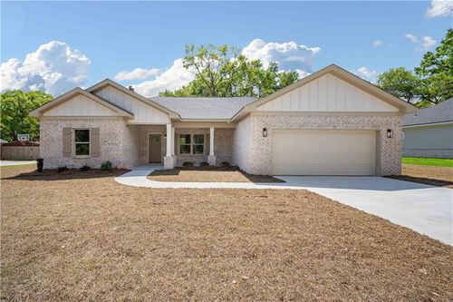 7069 Country Oaks Dr N, Irvington, AL, 36544-3697 | Card Image
