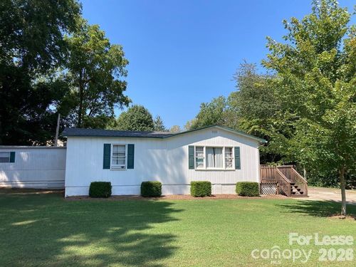 7903 Blackwood Rd, Denver, NC, 28037-8528 | Card Image