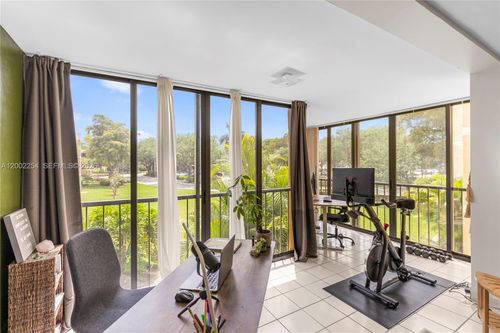 apt-212-16175 Golf Club Rd, Weston, FL, 33326-1651 | Card Image