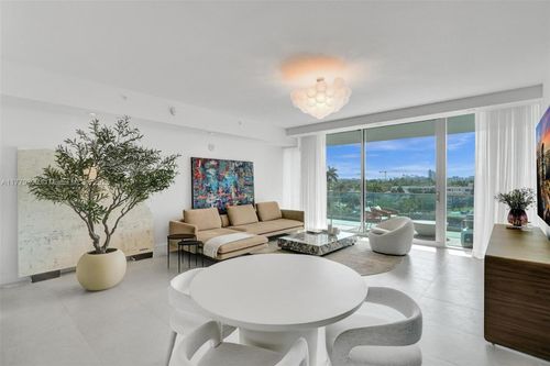 unit-404-10201 Collins Ave, Bal Harbour, FL, 33154-1495 | Card Image