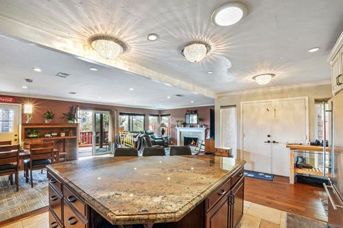 1867 Guilder Gln, Escondido, CA, 92029-3039 | Card Image