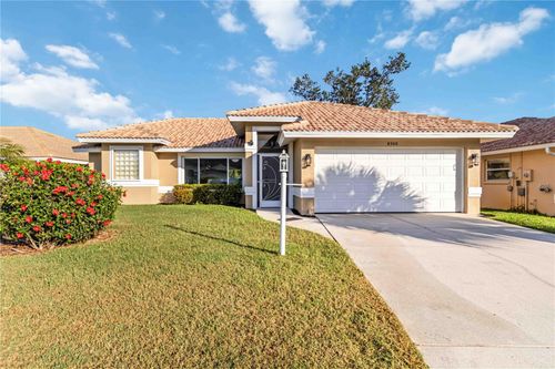 8300 Parkside Dr, ENGLEWOOD, FL, 34224-7641 | Card Image