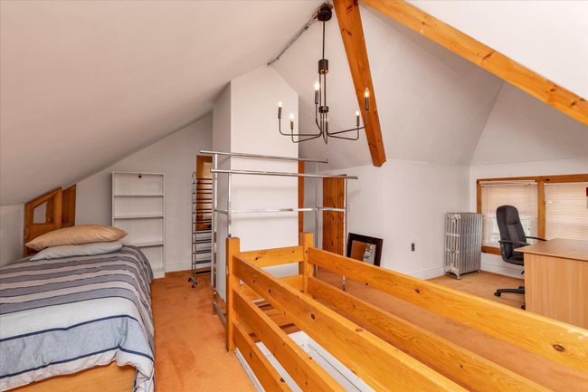 2 - 48 206 Th St, Home with 5 bedrooms, 2 bathrooms and 3 parking in Oakland Gardens NY | Image 17