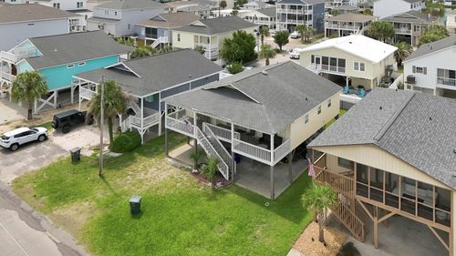 215 34th Ave N, North Myrtle Beach, SC, 29582-1862 | Card Image