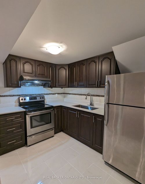 bsmt-104 Randall Ave, Markham, ON, L3S3S3 | Card Image