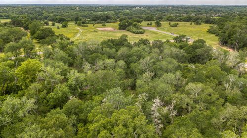 2-20 Prairie Blossom Way, Brenham, TX, 77833 | Card Image