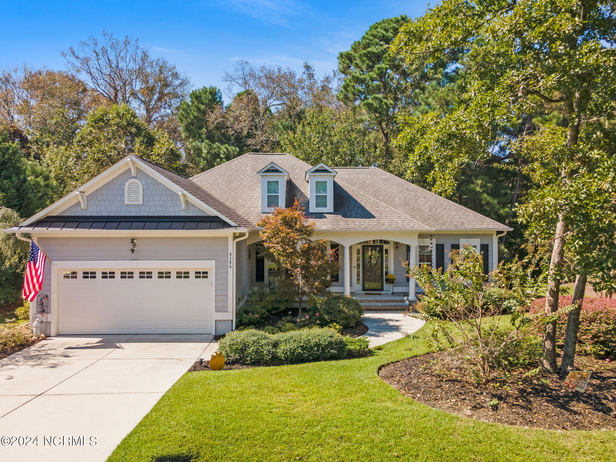 Lark Bunting Ct, Southport, NC 28461