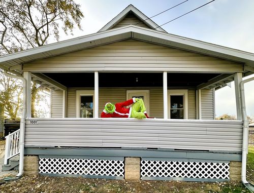 1001 Pancake St, Bloomington, IL, 61701-6354 | Card Image