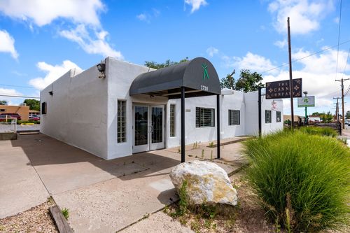 1710 Cerrillos, Santa Fe, NM, 87505 | Card Image