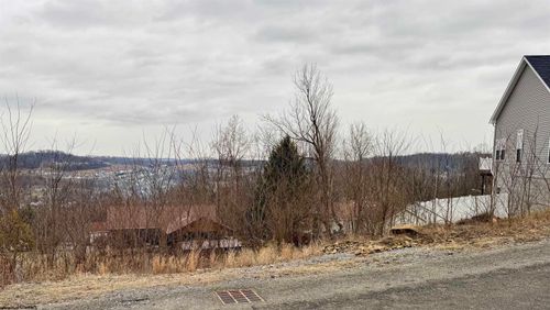 131 Canto Dr, Morgantown, WV, 26508-1187 | Card Image