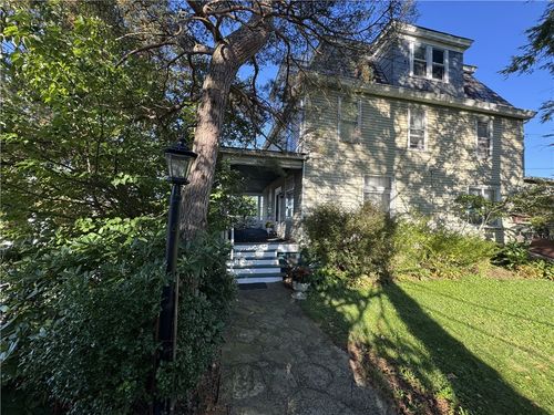 700 Lehmer St, Latrobe, PA, 15650-2049 | Card Image