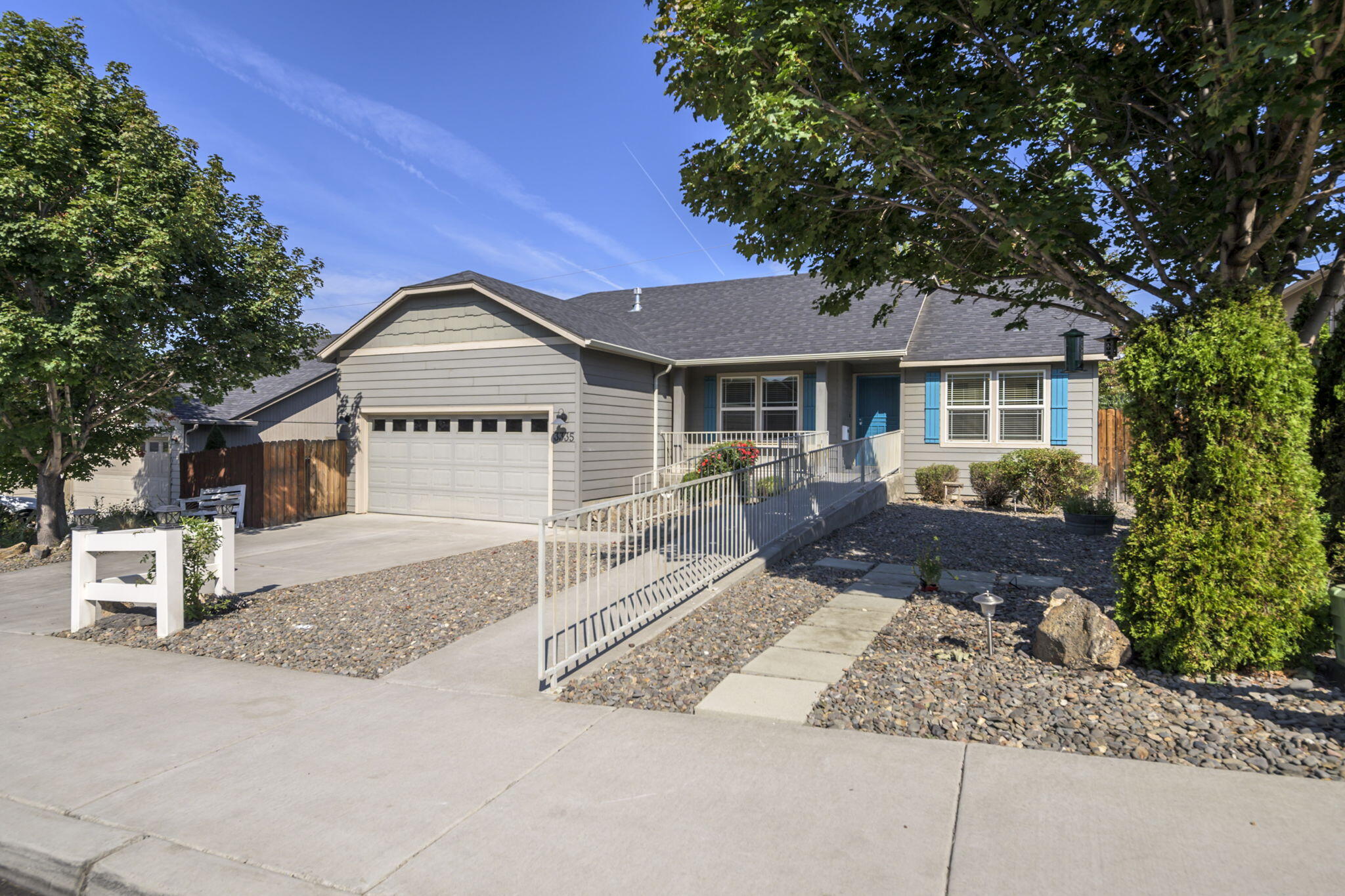 Antler Ridge Ln, Redmond, OR 97756