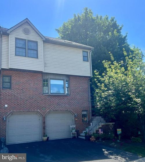 102 River Bend Park, LANCASTER, PA, 17602-1289 | Card Image