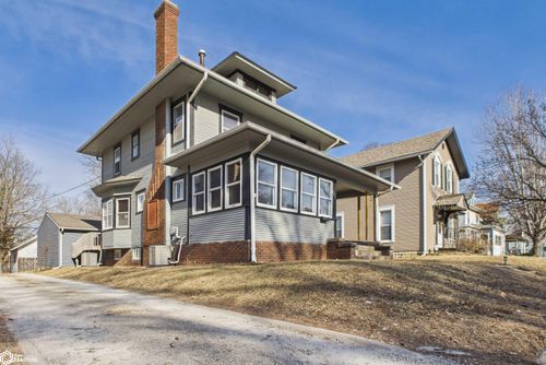 801 A Ave E, Oskaloosa, IA, 52577-2906 | Card Image