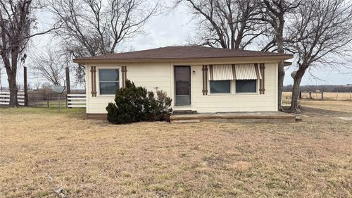 4651 County Road 417, Taylor, TX, 76574-3933 | Card Image