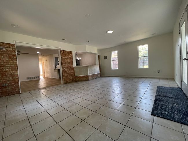 512 Andenwood Ct, House other with 3 bedrooms, 2 bathrooms and null parking in Everman TX | Image 18