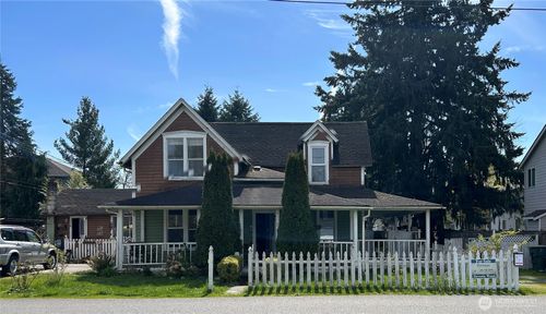 211 7th St, Snohomish, WA, 98290-2510 | Card Image