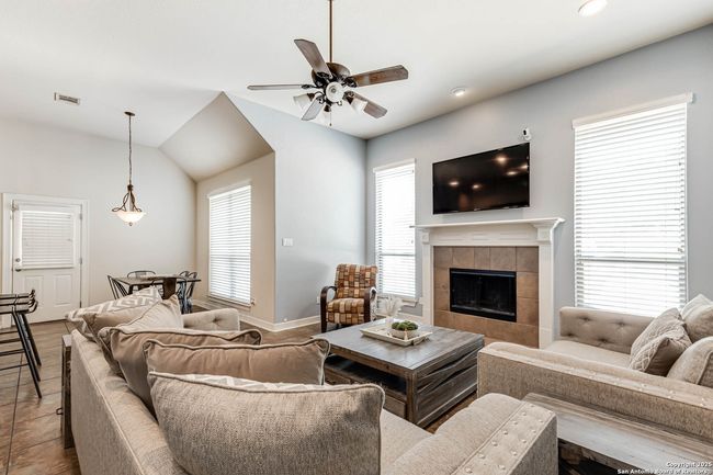 21903 Roan Blf, House other with 6 bedrooms, 5 bathrooms and null parking in San Antonio TX | Image 15