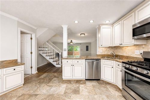 4902 Abbotsford Mews, Williamsburg, VA, 23188-8504 | Card Image