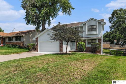 1611 S 168th Ave, Omaha, NE, 68130-1211 | Card Image