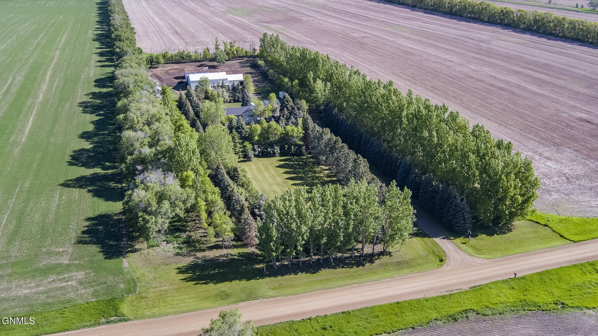 110th Ave, Bismarck, ND 58503