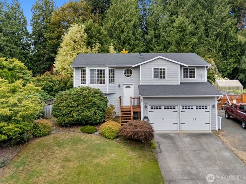 11607 25th St Se, Lake Stevens, WA, 98258-5160 | Card Image