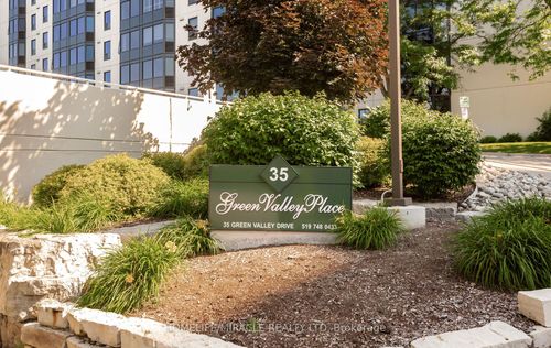 1705-35 Green Valley Dr, Kitchener, ON, N2P2A5 | Card Image