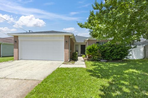 490 Channel Marker St W, Mary Esther, FL, 32569-1580 | Card Image