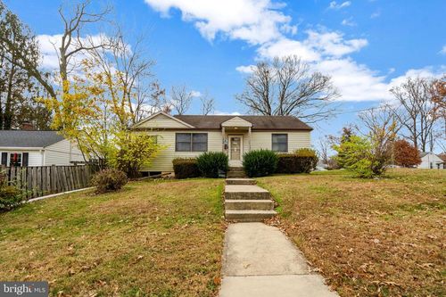 10929 Milburn St, FAIRFAX, VA, 22030-5250 | Card Image