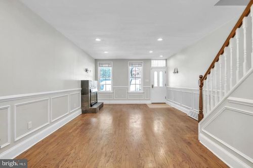 719 N Uber St, PHILADELPHIA, PA, 19130-2015 | Card Image
