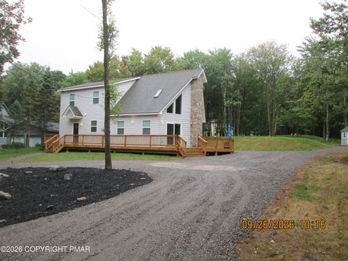 62 Johnson Ln, Albrightsville, PA, 18210-2506 | Card Image
