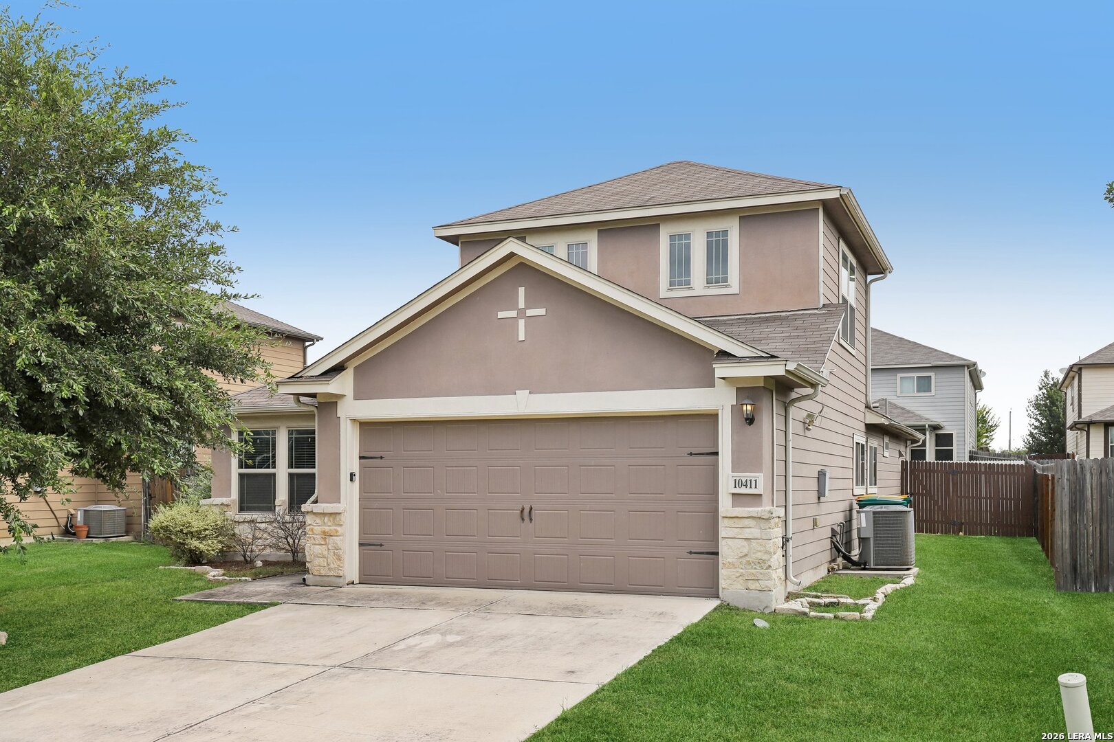 Residential in Converse 2