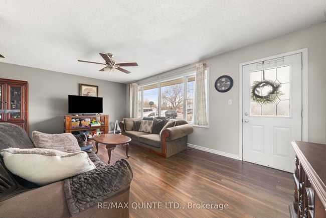 72 Ashley St, House other with 3 bedrooms, 1 bathrooms and 6 parking in Foxboro ON | Image 11