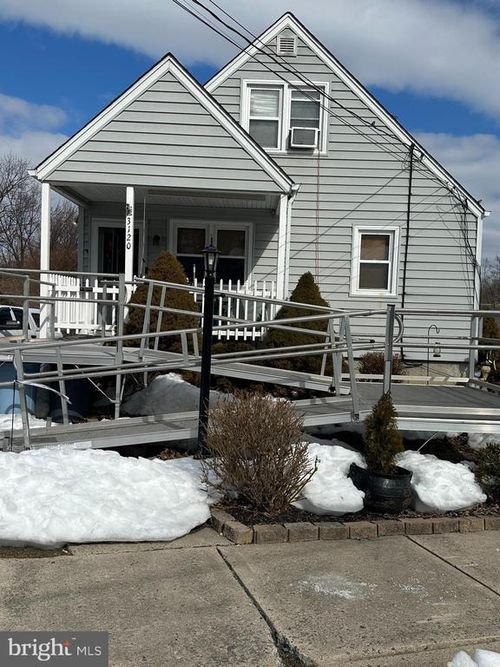 3120 California Ave, BALTIMORE, MD, 21234-4107 | Card Image