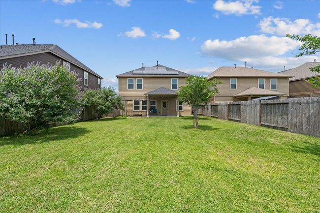 Very large backyard! perfect for pets and children. Backyard features pet fenced in areas (dog runs) | Image 28
